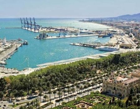 Apartamentos Vialia Sol Y Playa Málaga Eksteriør billede