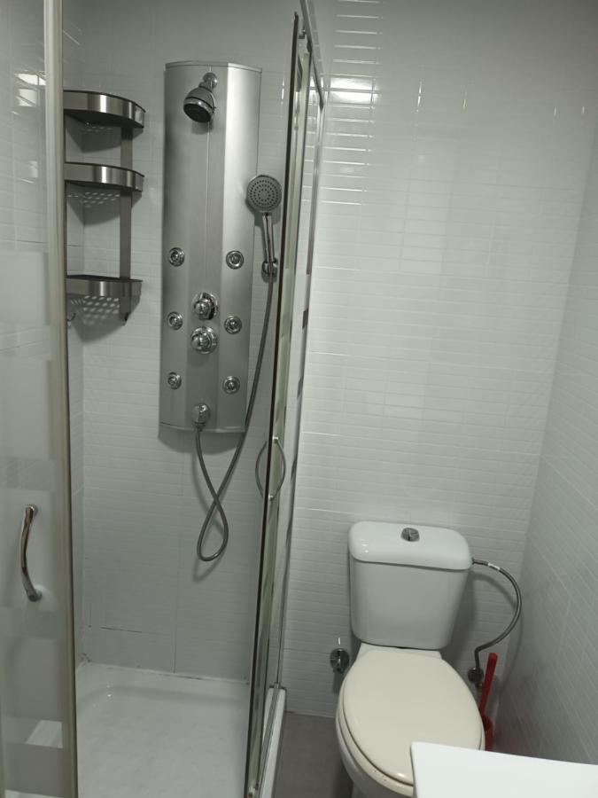 Apartamentos Vialia Sol Y Playa Málaga Eksteriør billede
