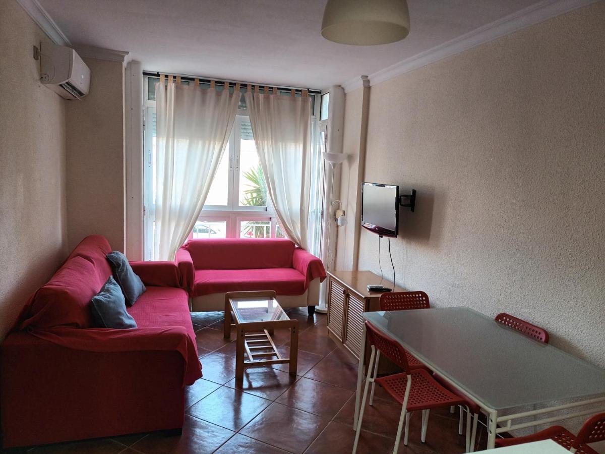 Apartamentos Vialia Sol Y Playa Málaga Eksteriør billede