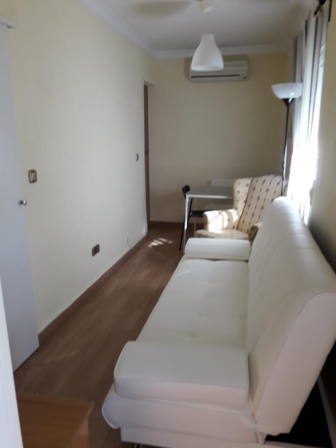 Apartamentos Vialia Sol Y Playa Málaga Eksteriør billede